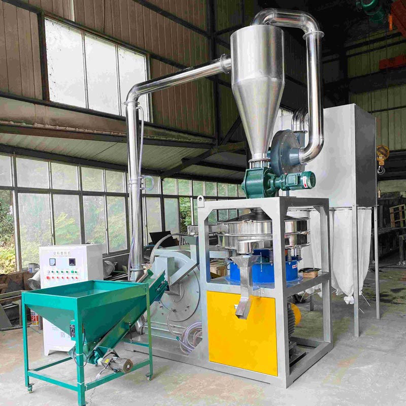 Plastic Pulverizer Machine