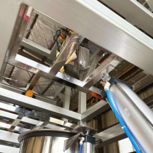 Bulk Bag Unloader with Loss-in-Weight Feeder