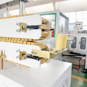 Integrated Haul‑Off and Cutting System for Small Pipes & Profiles