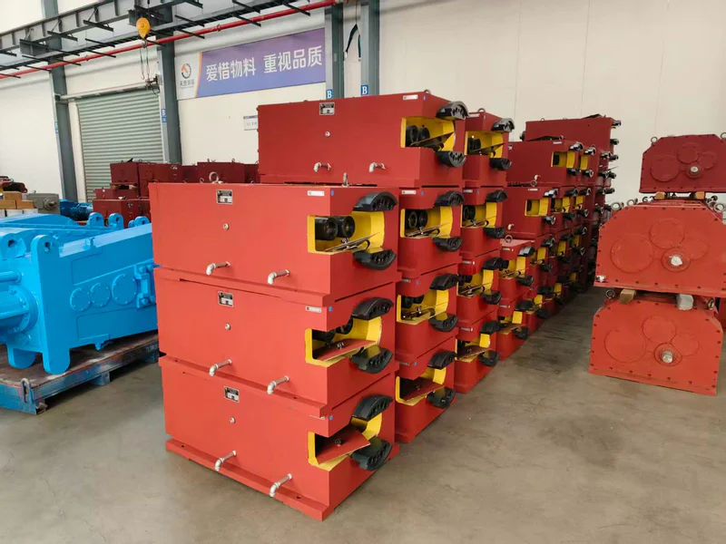 Extruder gearbox and motor assembly