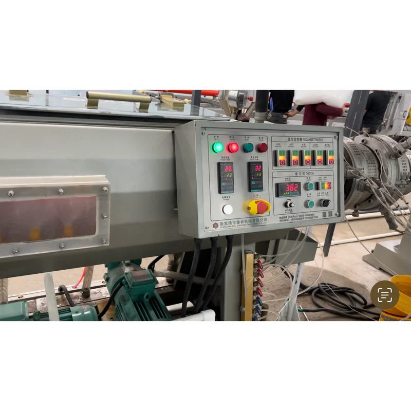 Plastic extrusion machine used for manufacturing plastic pipe and profile products