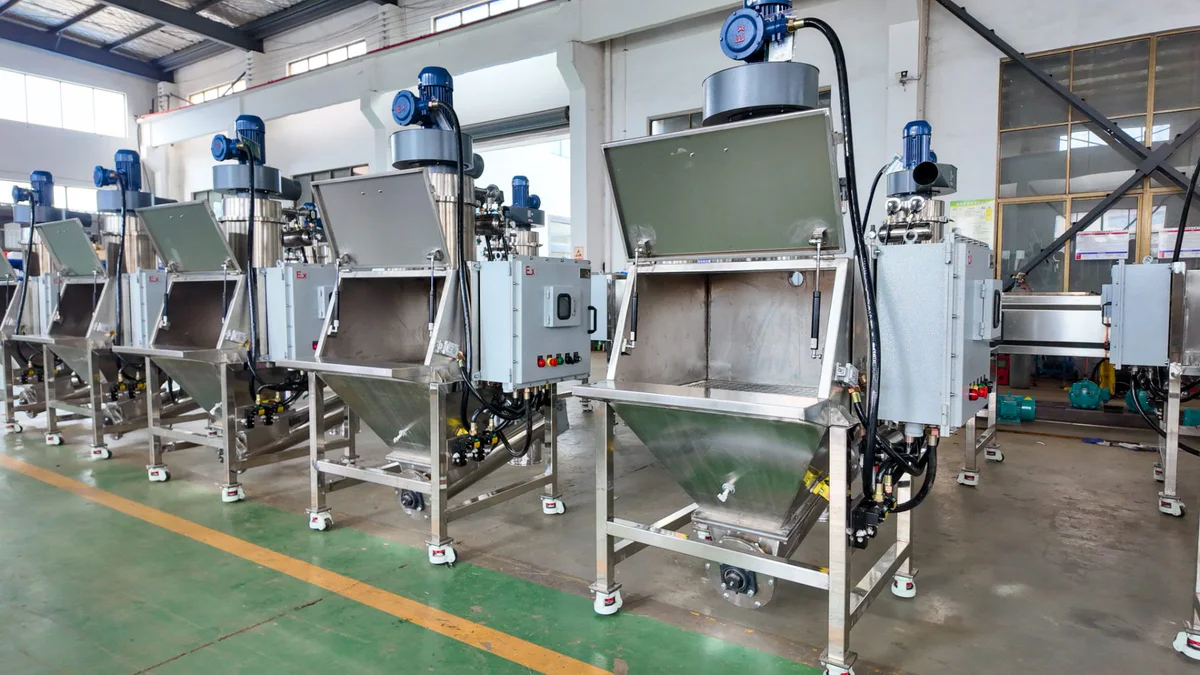 Dust-Free Feeding Station customized