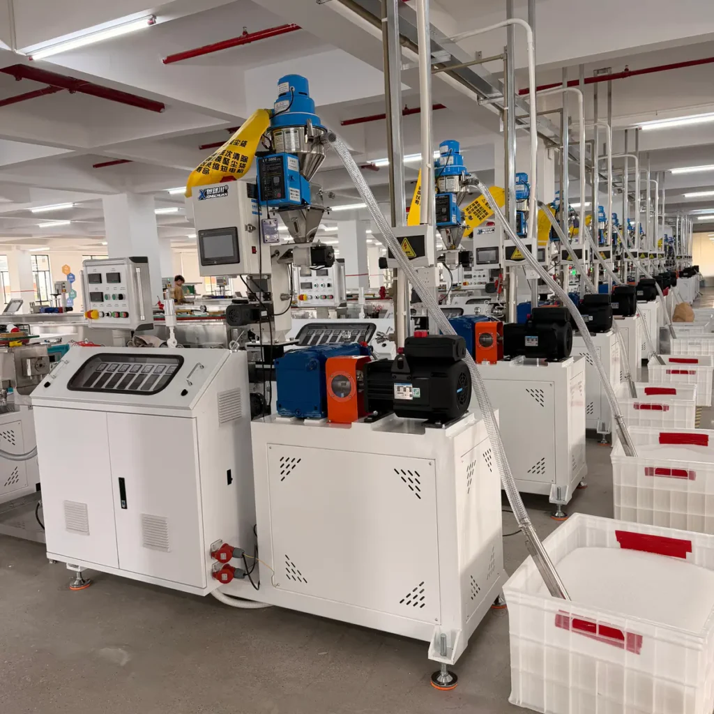 Plastic extrusion machine used for manufacturing plastic pipes and profiles