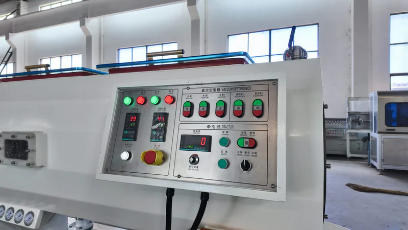 Operation panel of the vacuum calibration tank for PPH pipe extrusion line