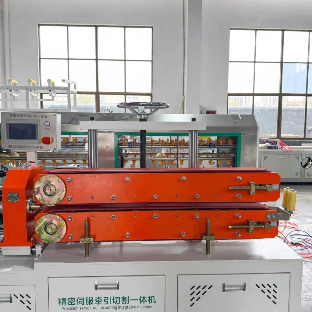 Plastic extrusion machine used for plastic pipe and profile manufacturing