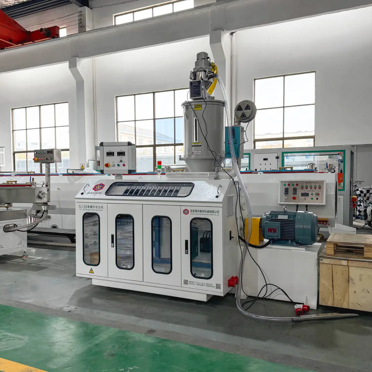 SJ50/30 Single Screw Extruder for the PE tube extrusion line