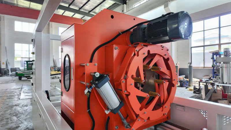 Plastic extrusion machine for plastic pipe and profile manufacturing in showroom