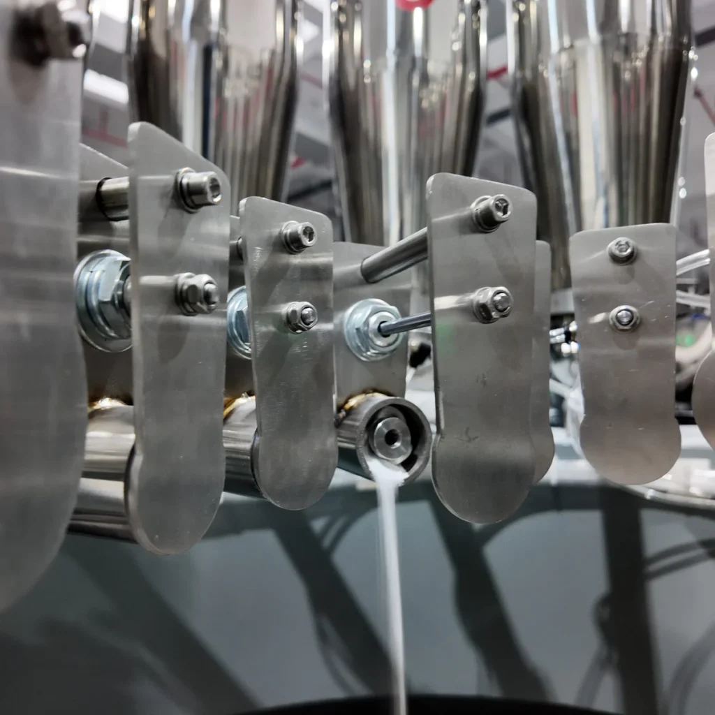 Plastic extrusion machine used for manufacturing plastic pipes and profiles