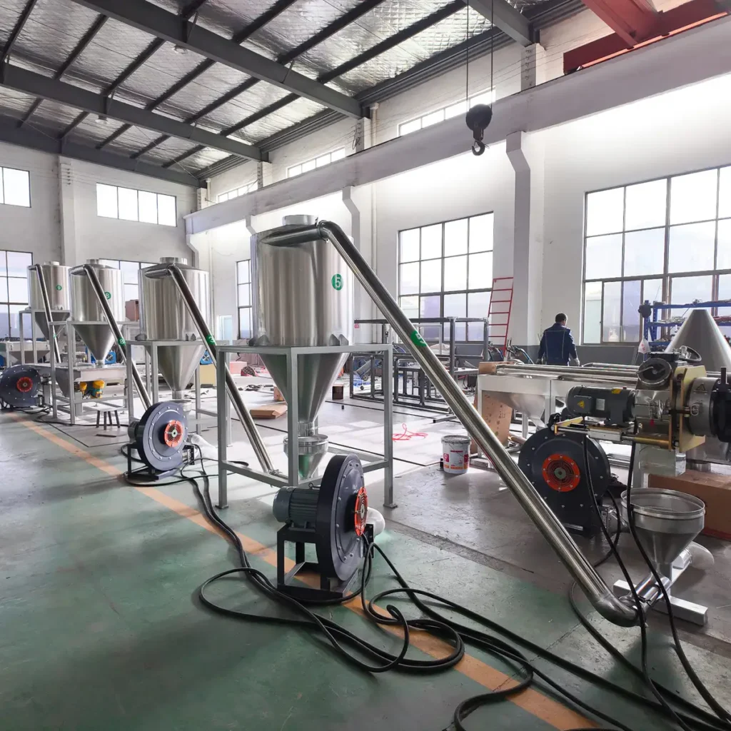 Plastic extrusion machine for plastic pipe and profile production in showroom