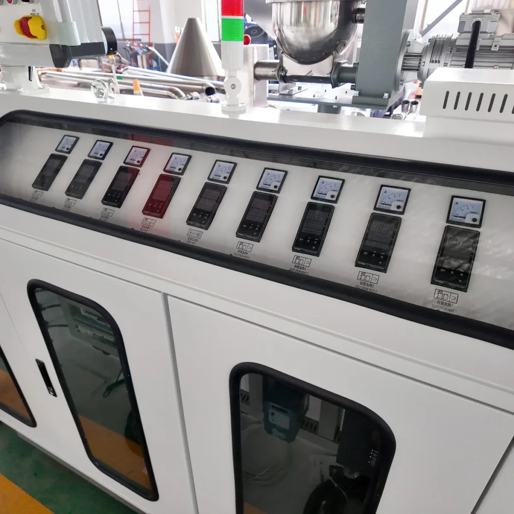 Plastic extrusion machine for manufacturing plastic pipes and profiles in a showroom scene