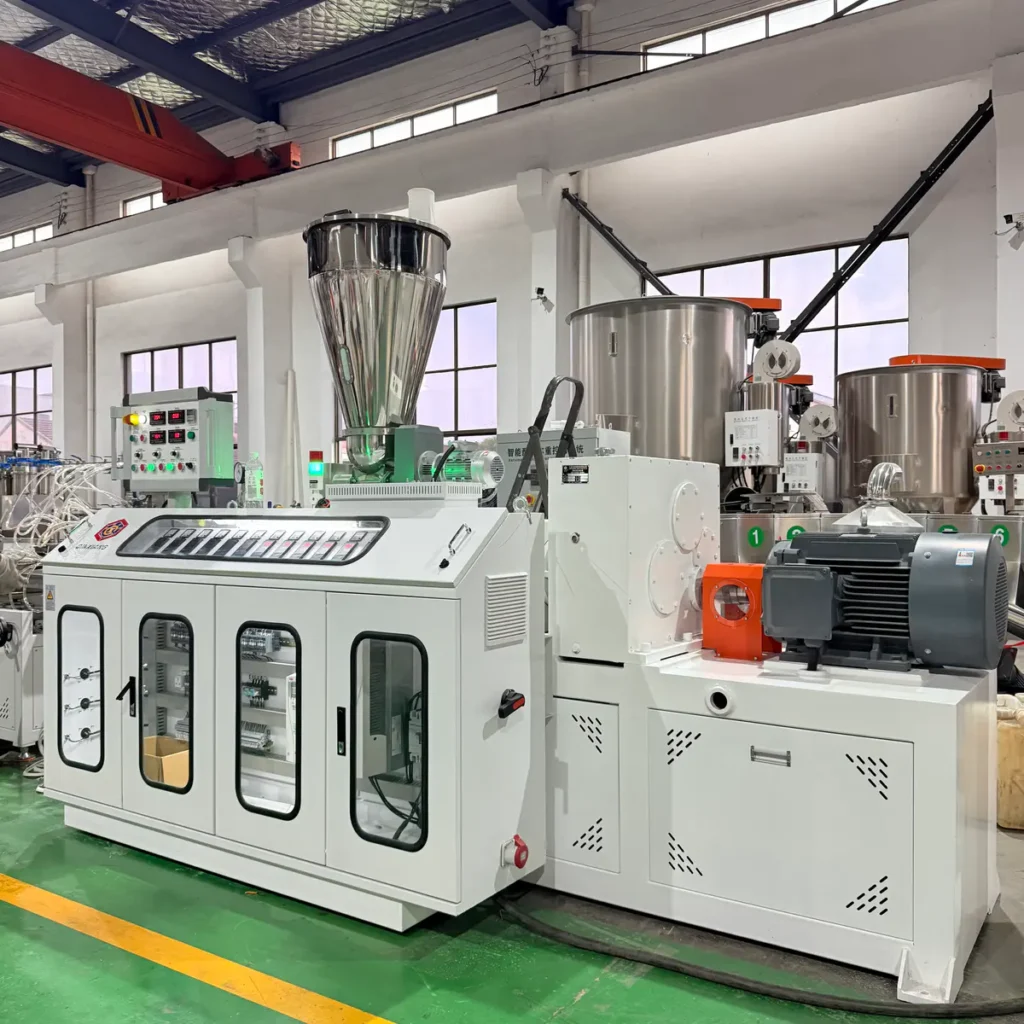 Plastic extrusion machine for PVC decorative profile, pipe, and profile manufacturing