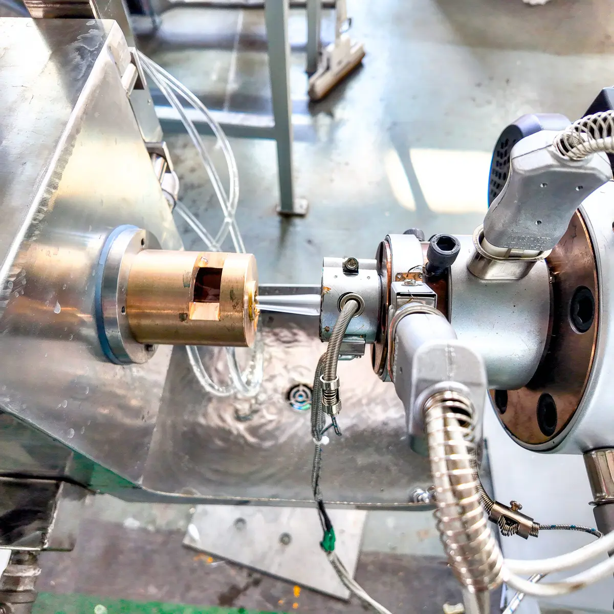 mold for tumbler straw extrusion line